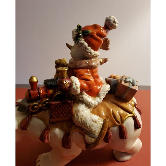Christmas Ceramic Figurine - Child Riding a Polar Bear - Picture 6 of 6